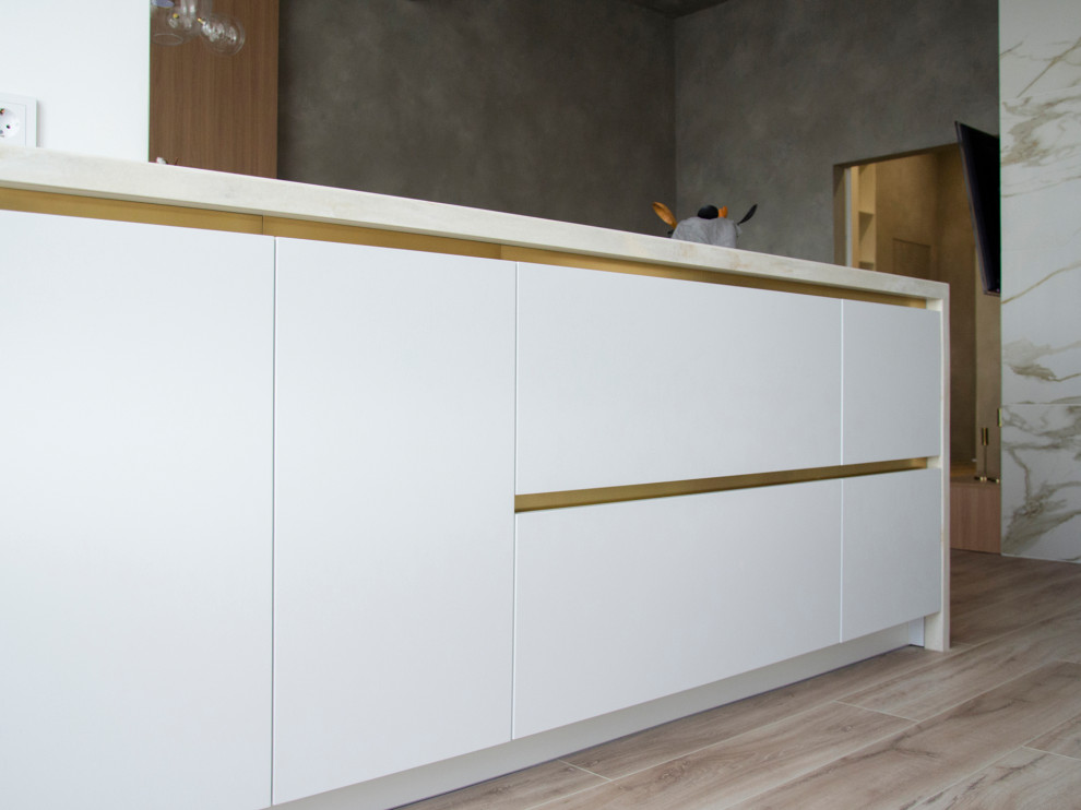 Трехкомнатная квартира в центре Уфы