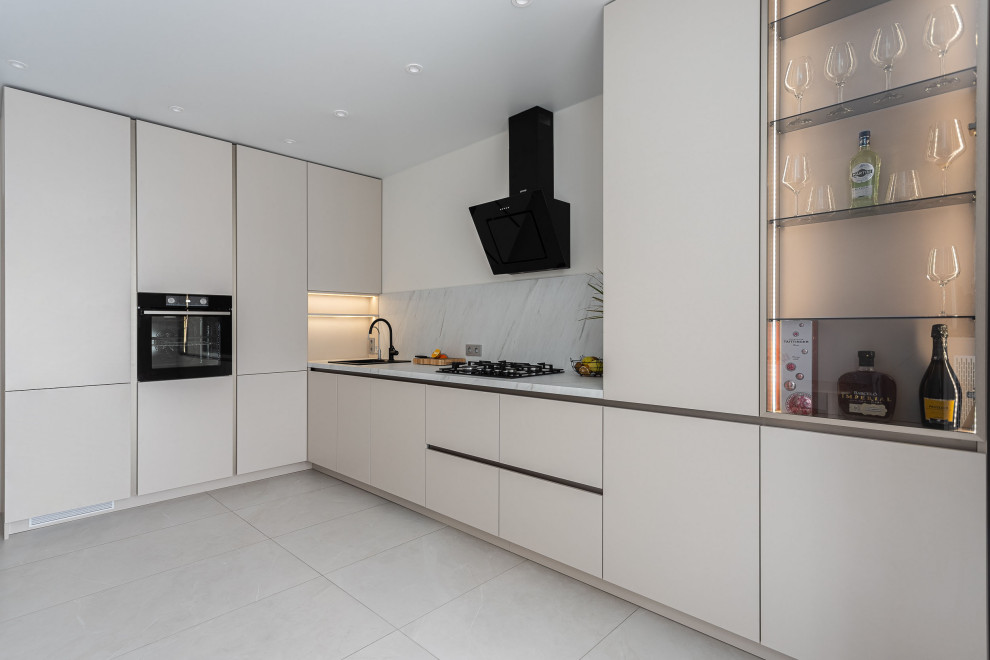 Обложка проекта: Современная кухня в цвете кашемир