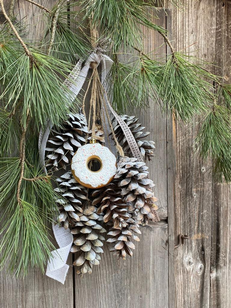 Как украсить дом к Новому году: Пример декоратора Жени Ждановой