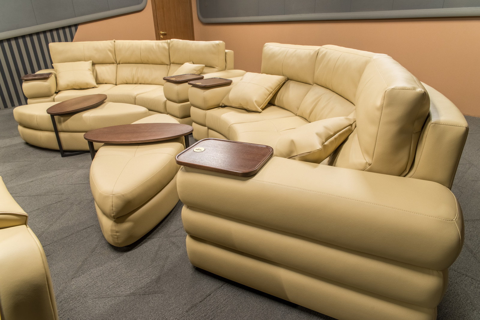 Кинозал Cinema Grand Palace