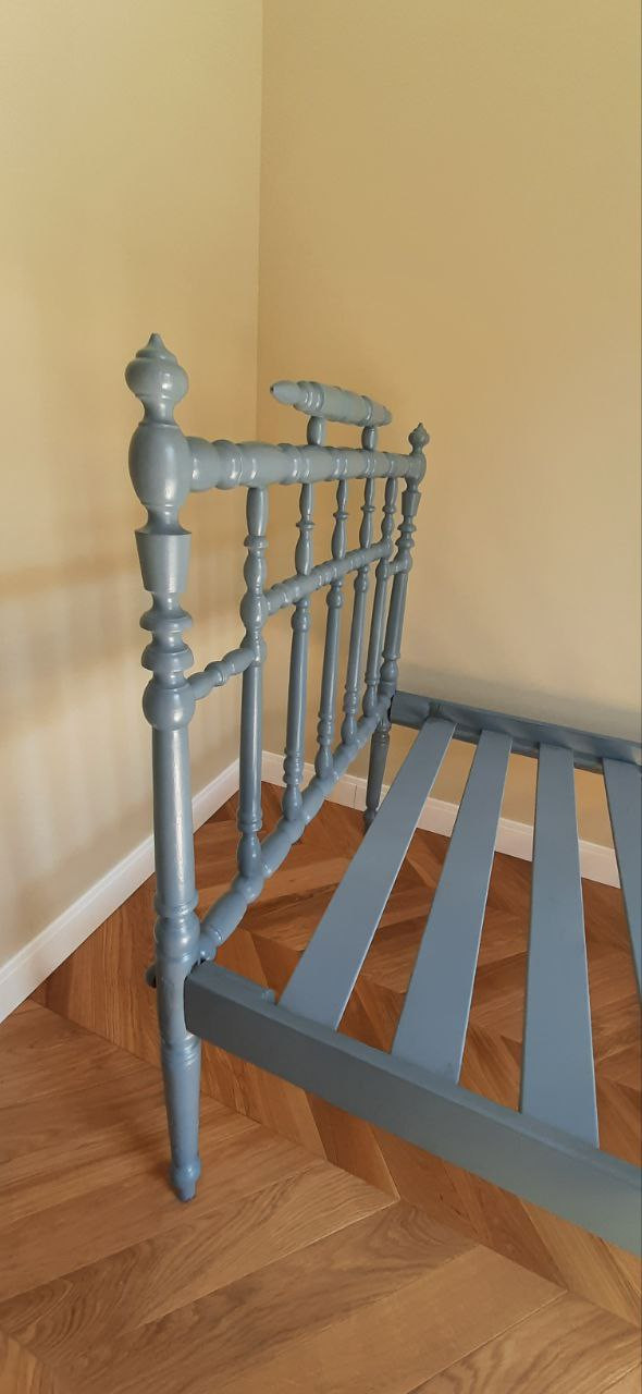 Обложка проекта: Реставрация кровати в детскую комнату