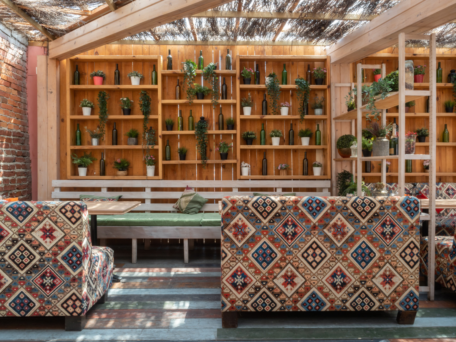 Ресторан восточной кухни в Челябинске - Plove