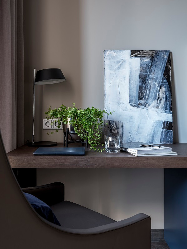 Картины в кабинете/офисе/на рабочем месте