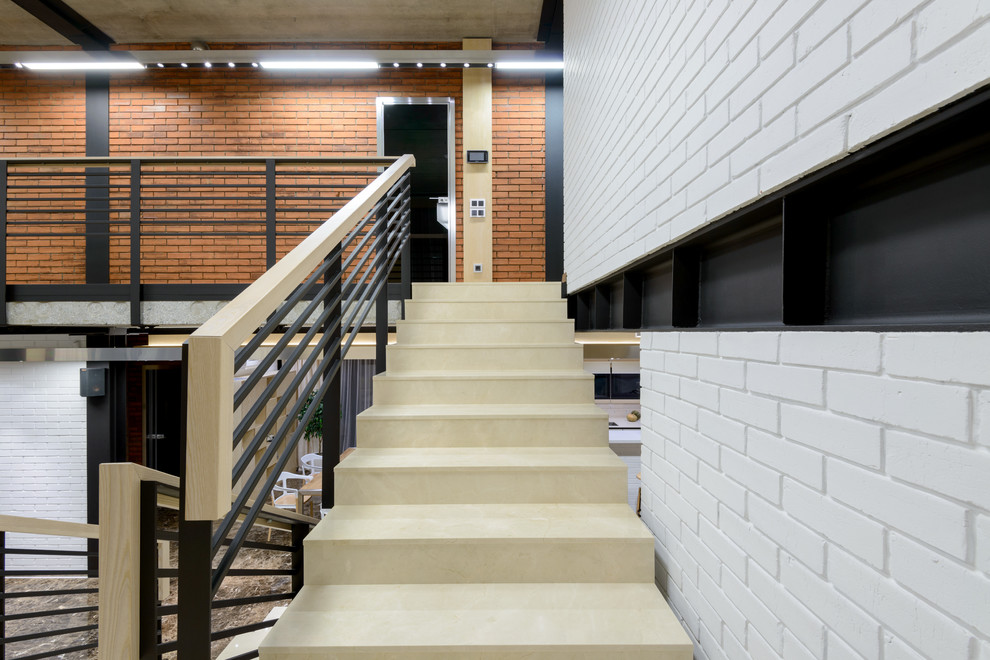 Лестница на второй этаж