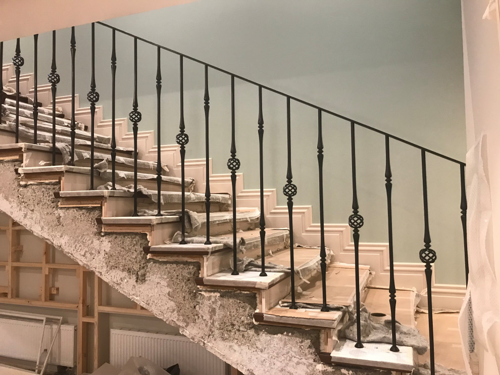 Кованые токарные балясины для лестничных ограждений.