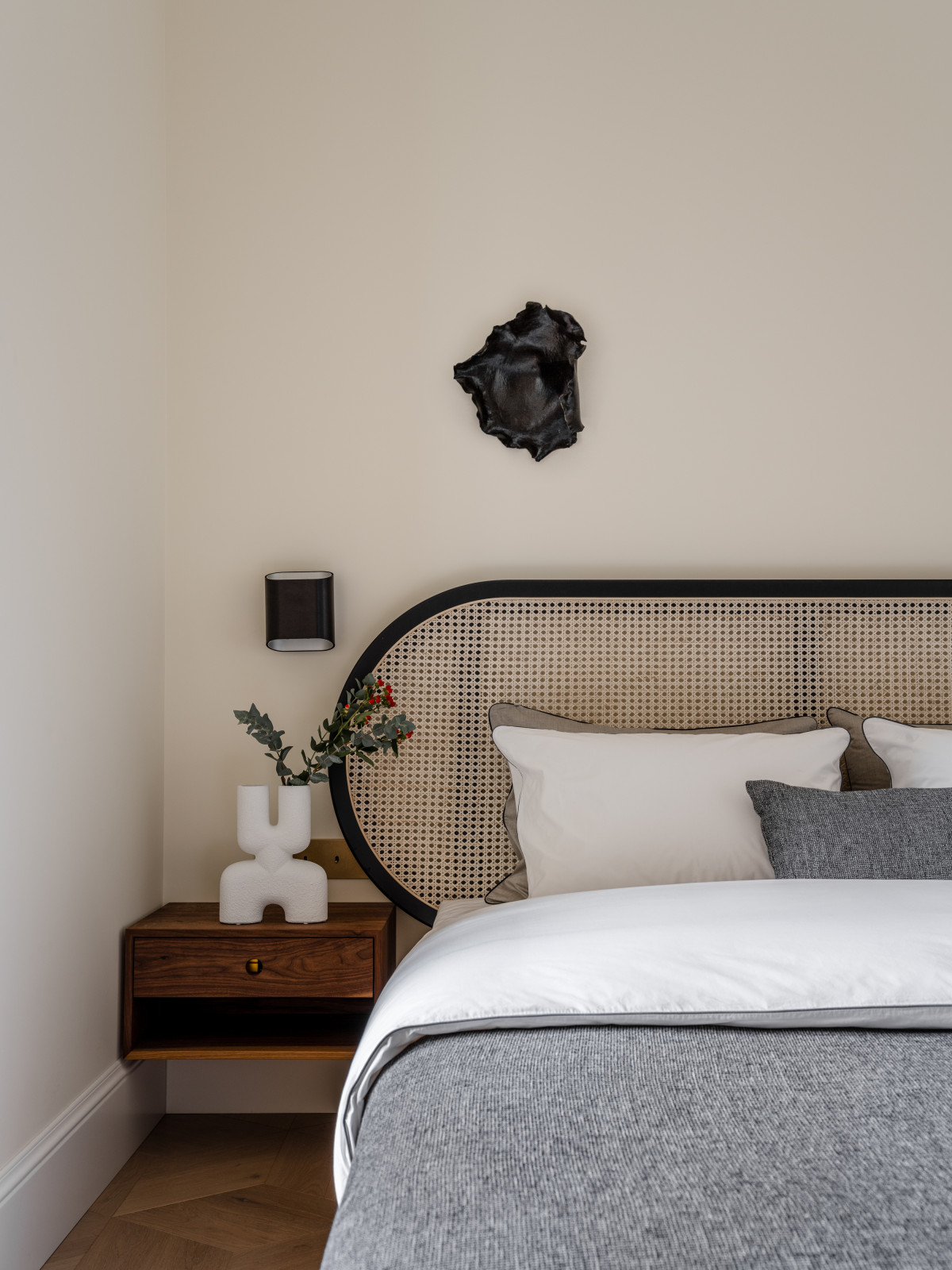 Квартира для молодой девушки