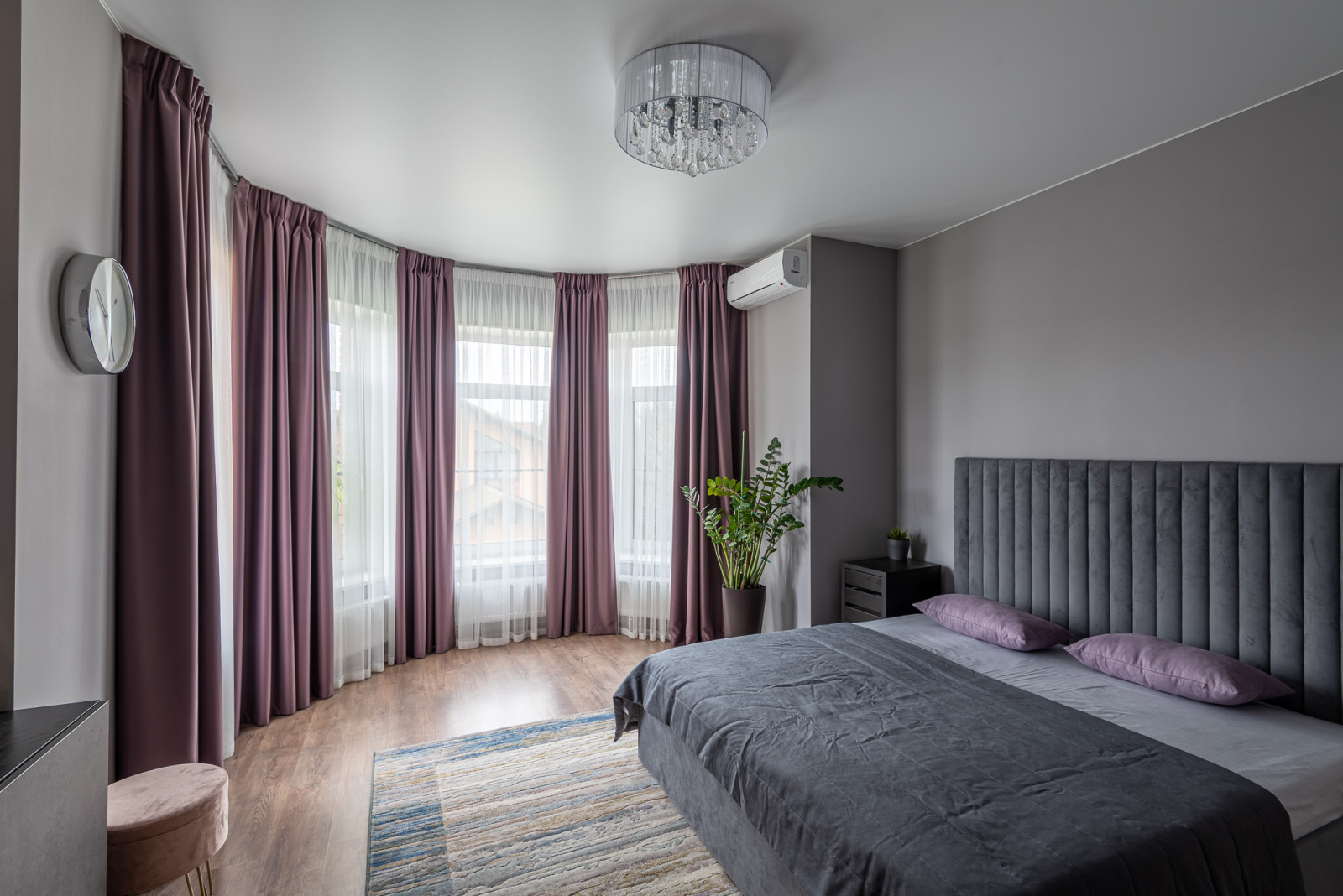 Шторы в коттедже