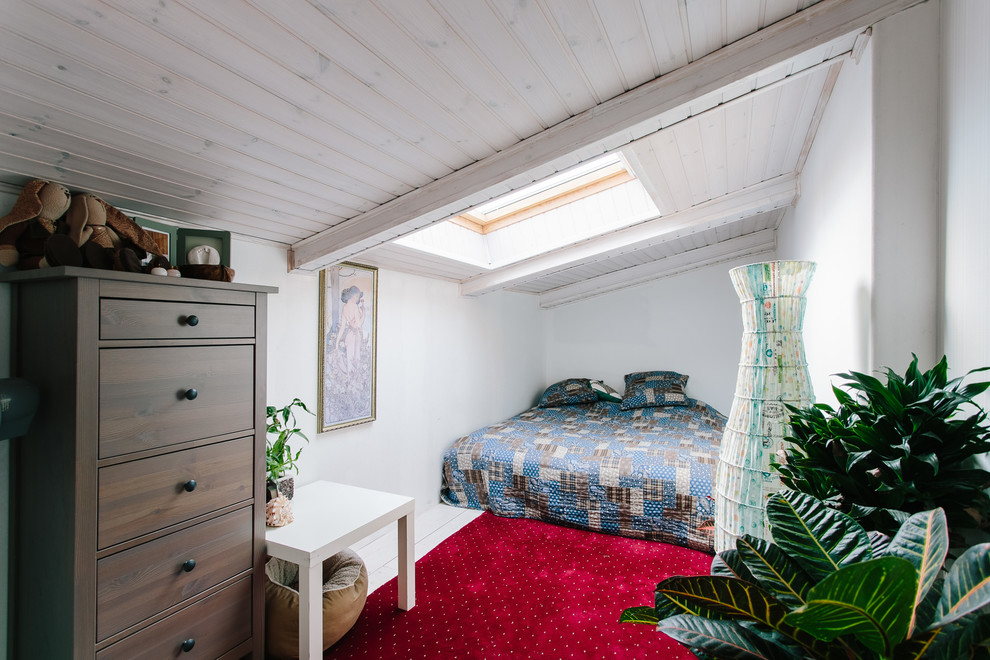 В гостях: Мансарда со стихийным ремонтом