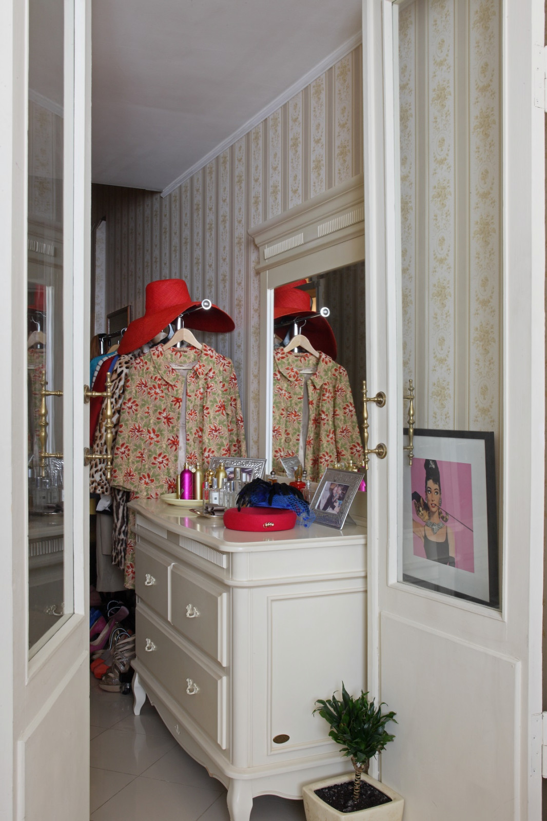 Парижская квартира в центре Москвы