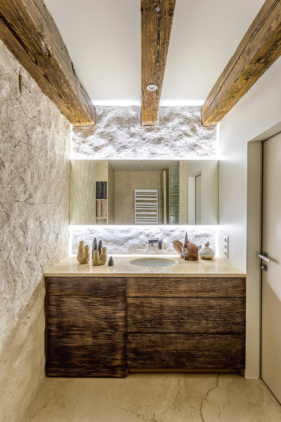 Обложка проекта: Двухуровневая квартира на побережье Балтики с мандсардной крышей