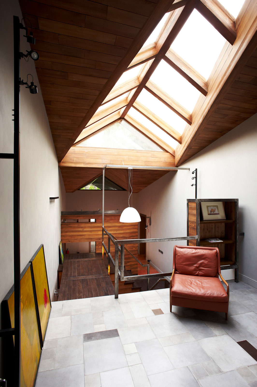 Дом на склоне