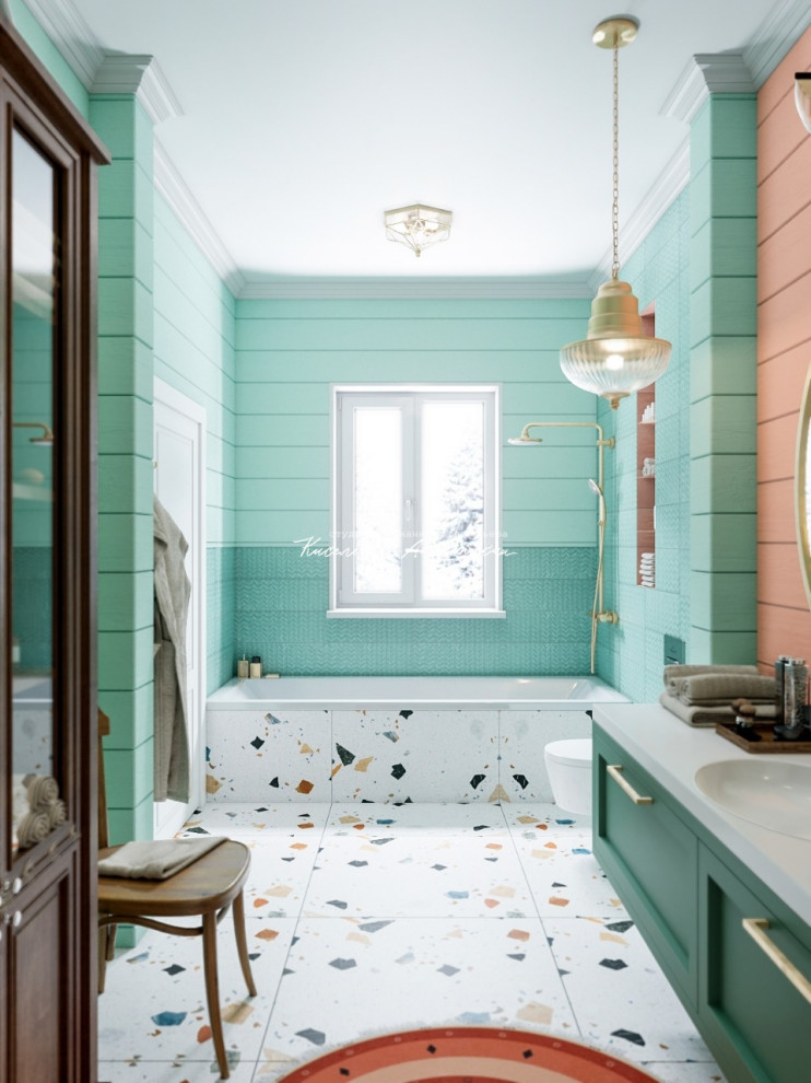 Деревянный дом в лесу