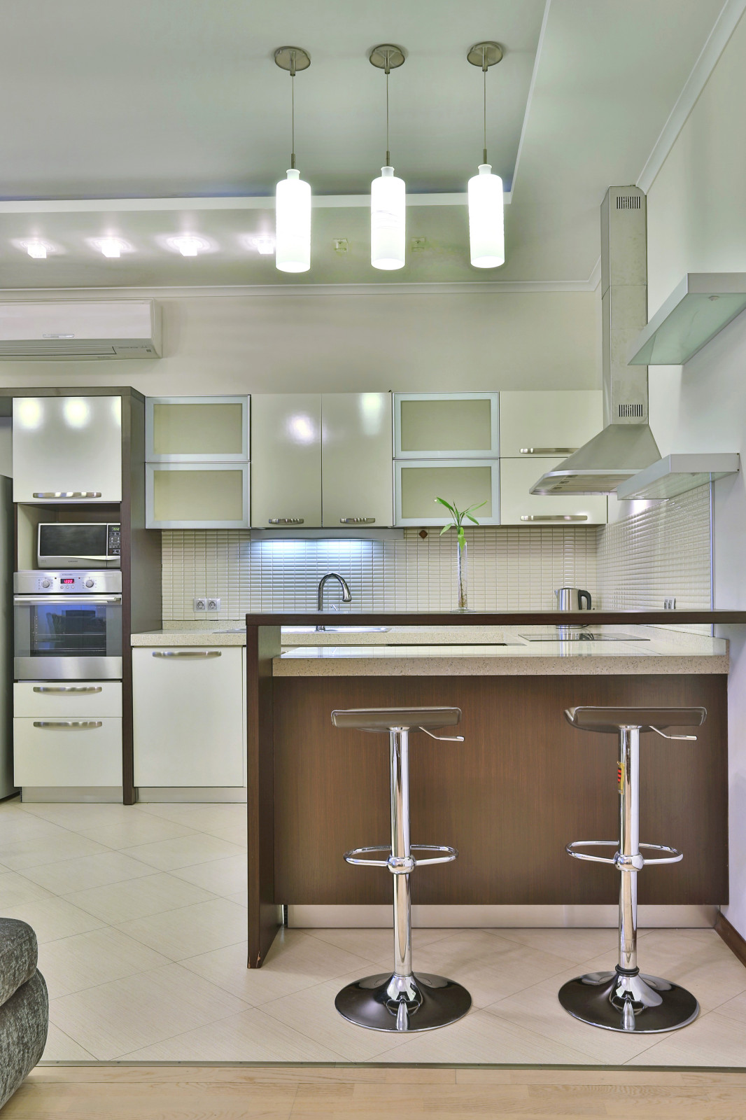 Квартира на Малоохтинском пр. 16