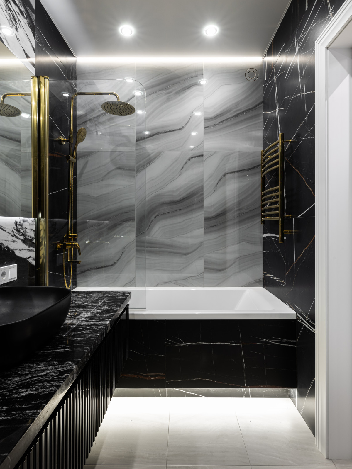 Двухкомнатная квартира 60м2 для девушки