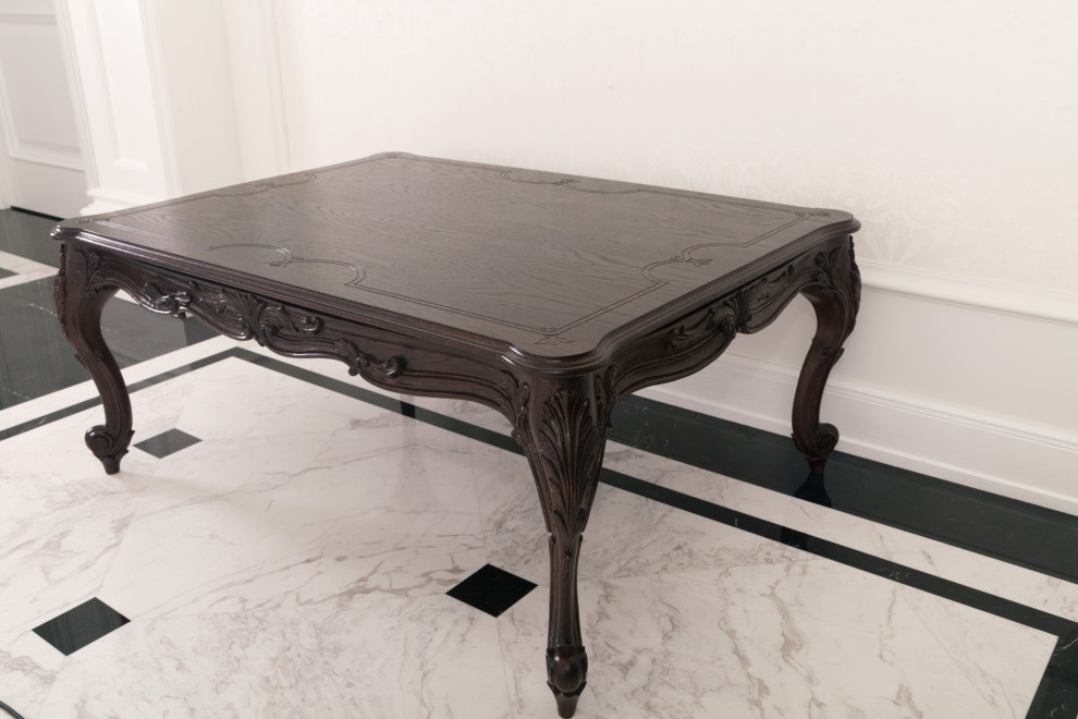 Смольный квартира