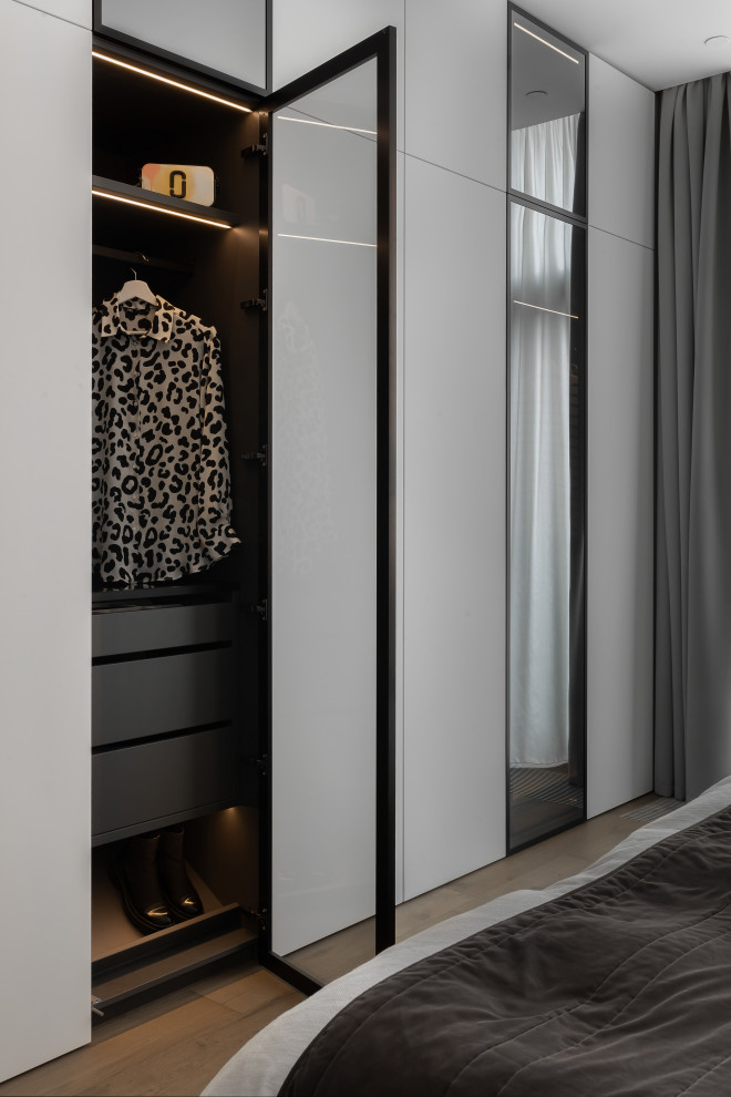 Новоясеневский