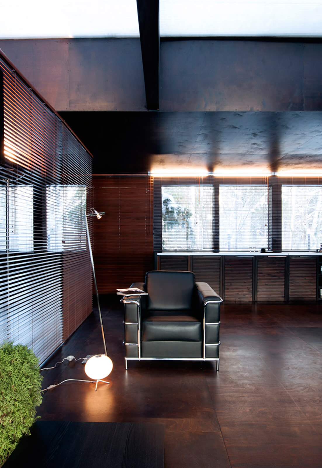 Обложка проекта: t_7 ho use