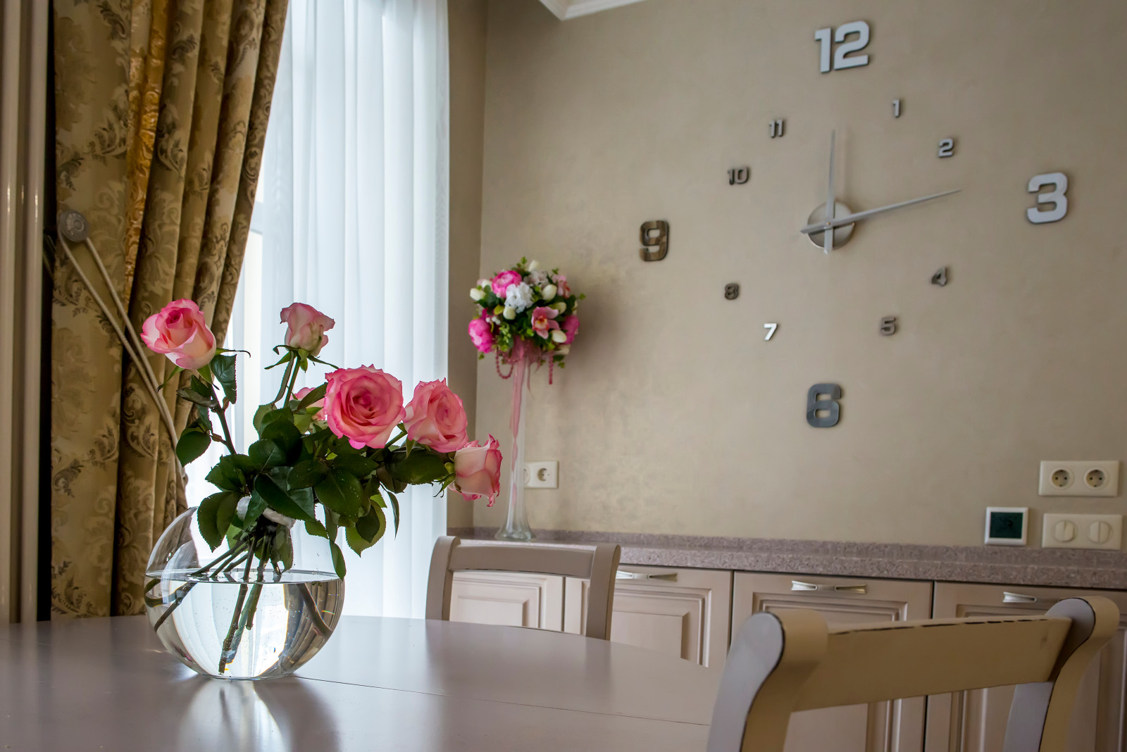 Двухкомнатная квартира в классическом стиле.