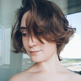 Александра Багрова