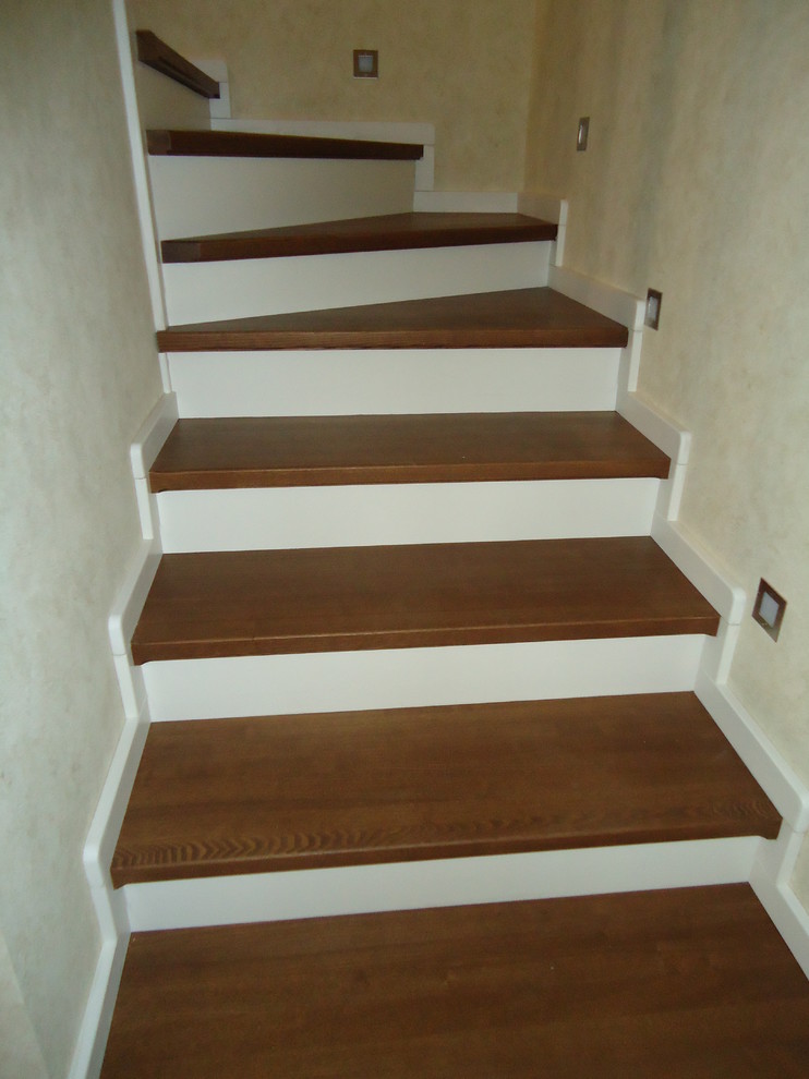 Комбинированная лестница ясень -сосна