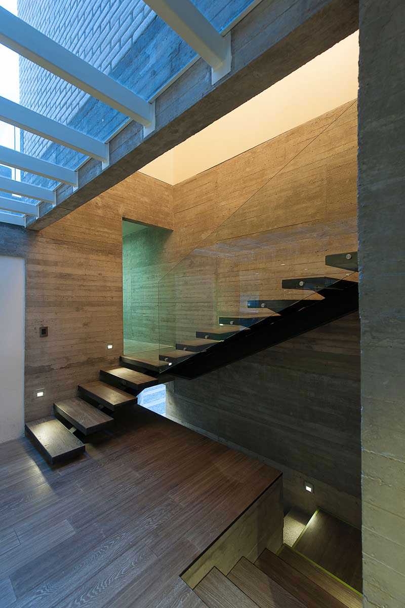 Стеклянные перила лестниц