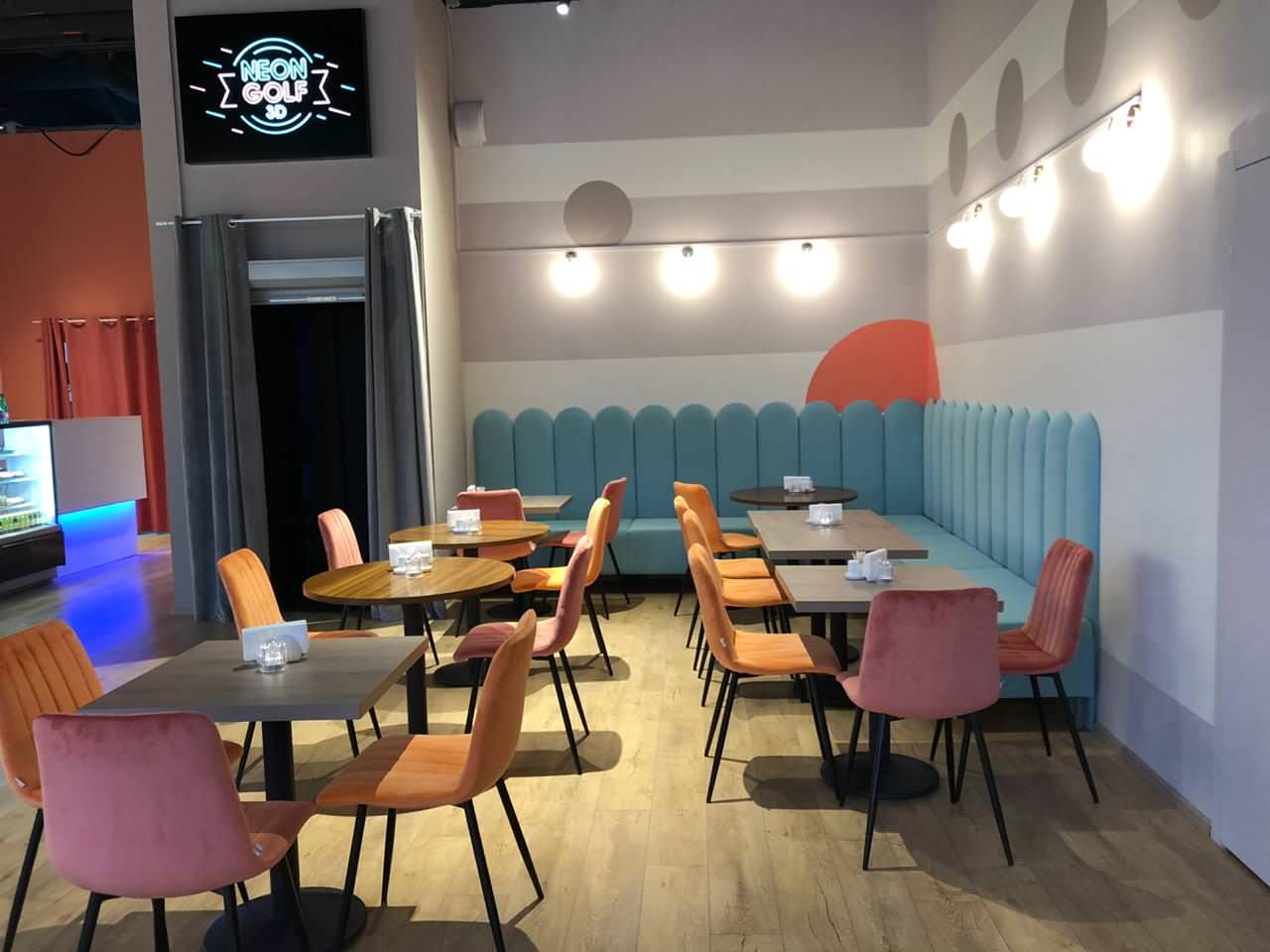 Кафе-кондитерская в ТЦ Ривьера