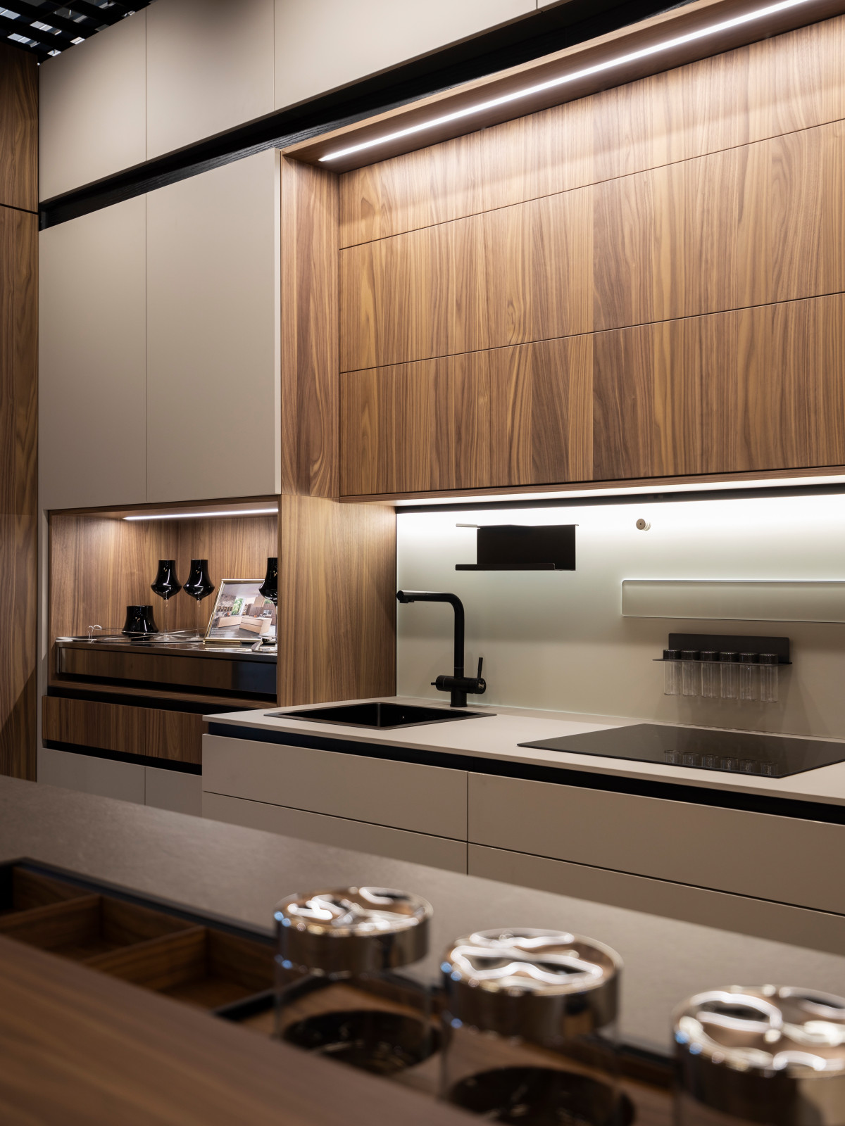 Обложка проекта: Showroom Ardcore