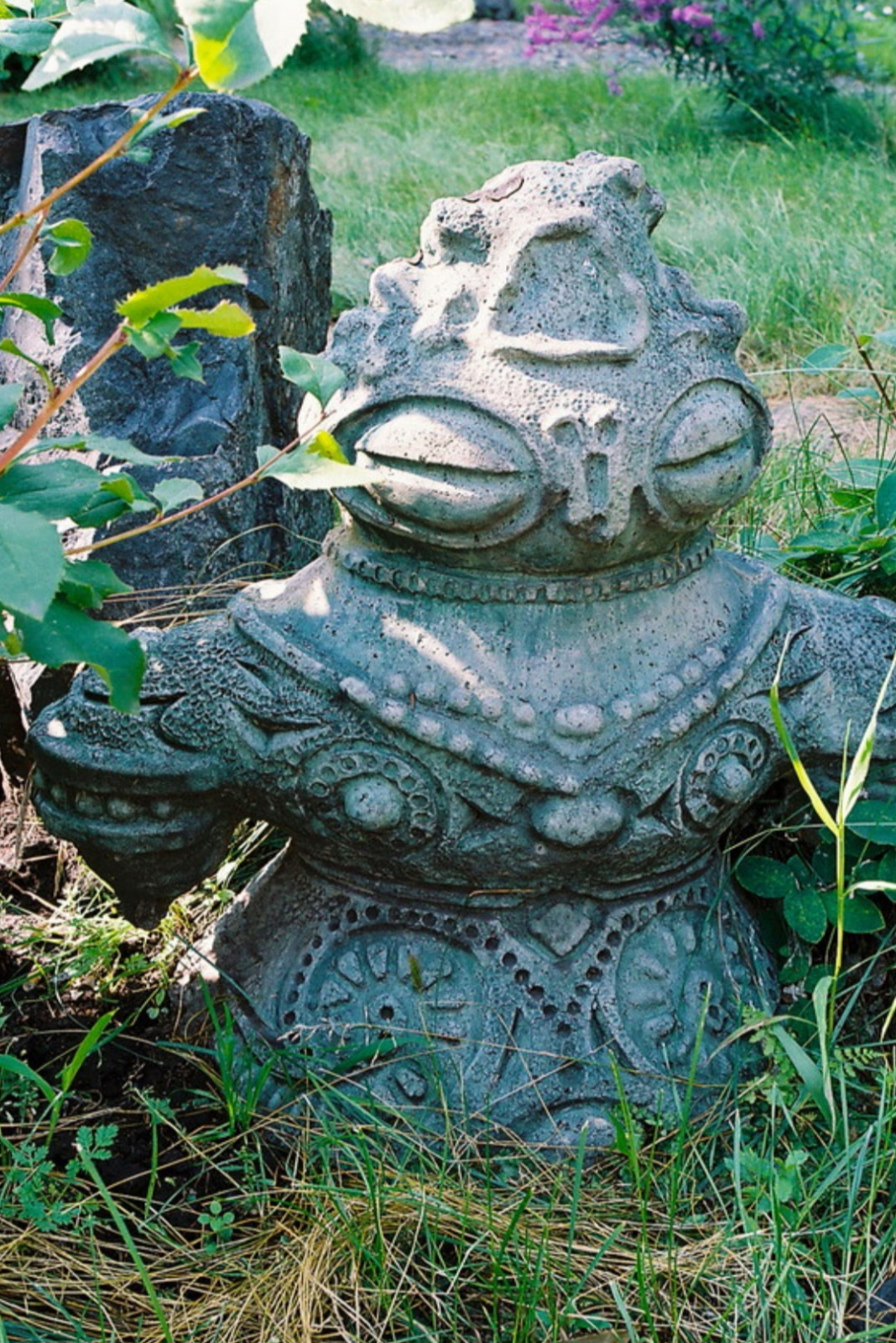 Барельефы. Скульптура.