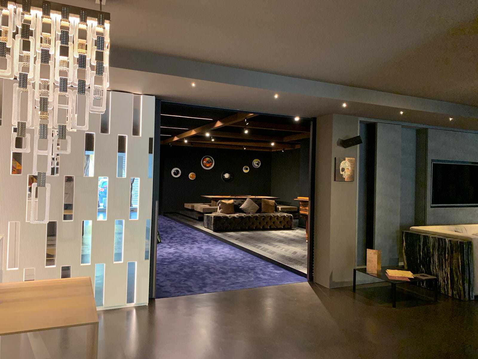 Арт-объекты в Шоу руме Лугано. Аrt-object in Lugano's showroom,Ticino. Switzerla