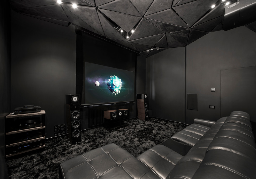 Обложка проекта: Triangle