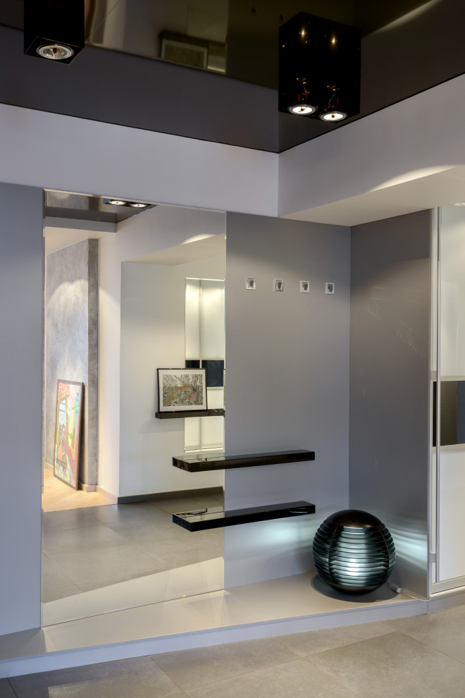 оттенки серого..