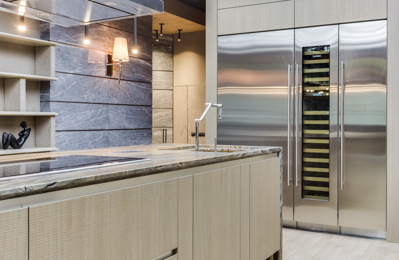 Кухня с островом