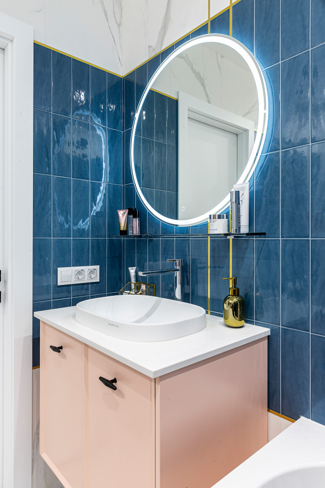 В сиреневых тонах (3-х комнатная квартира 66,7 м²)