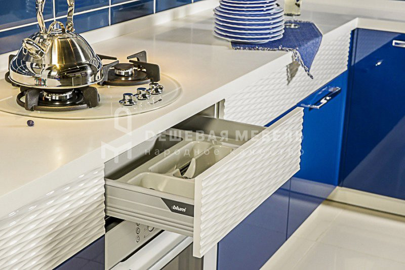 Синяя кухня глянец "Мираж арт.1" с фасадами 3D