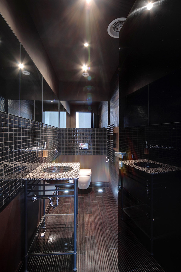 Residential for a poetess