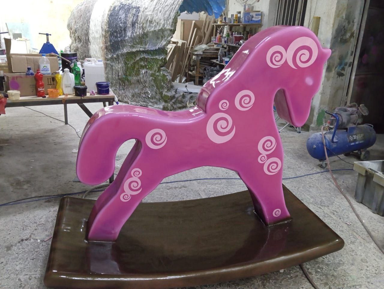 Фигуры из стеклопластика