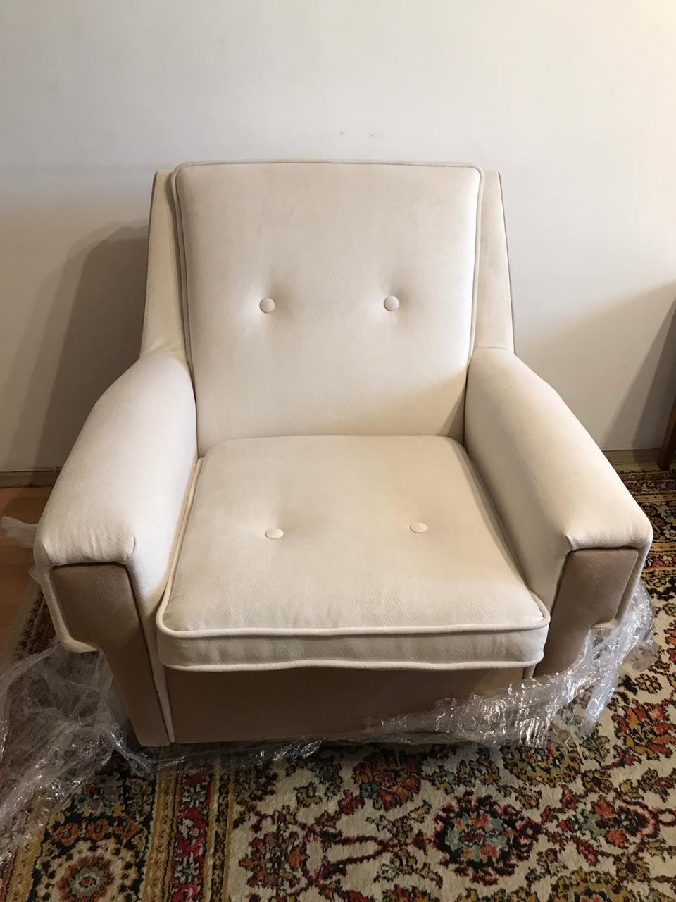 Обложка проекта: Обивка кресла от компании Фабрика Обивки