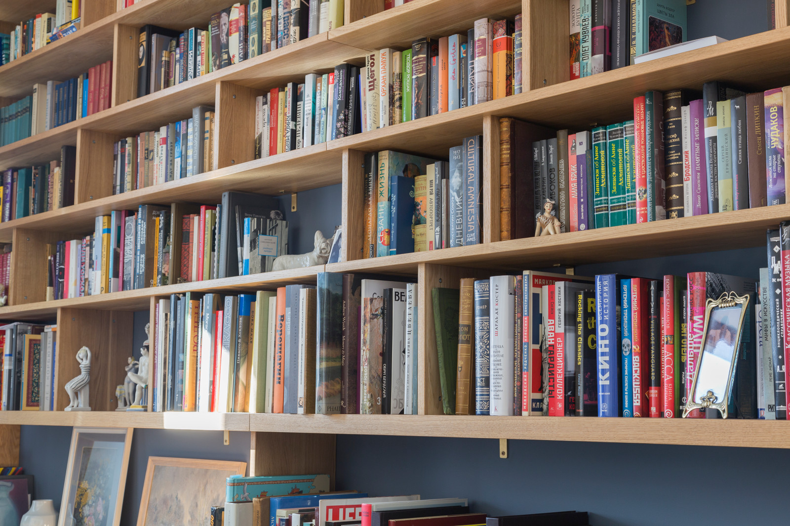 Библиотека из массива дуба в масле