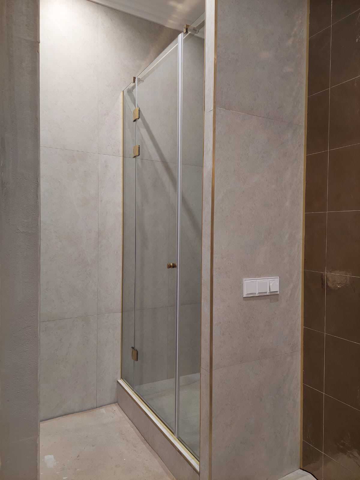 Душевая кабина/ванная комната