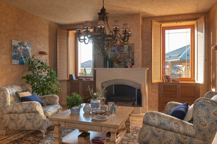 Картины над камином