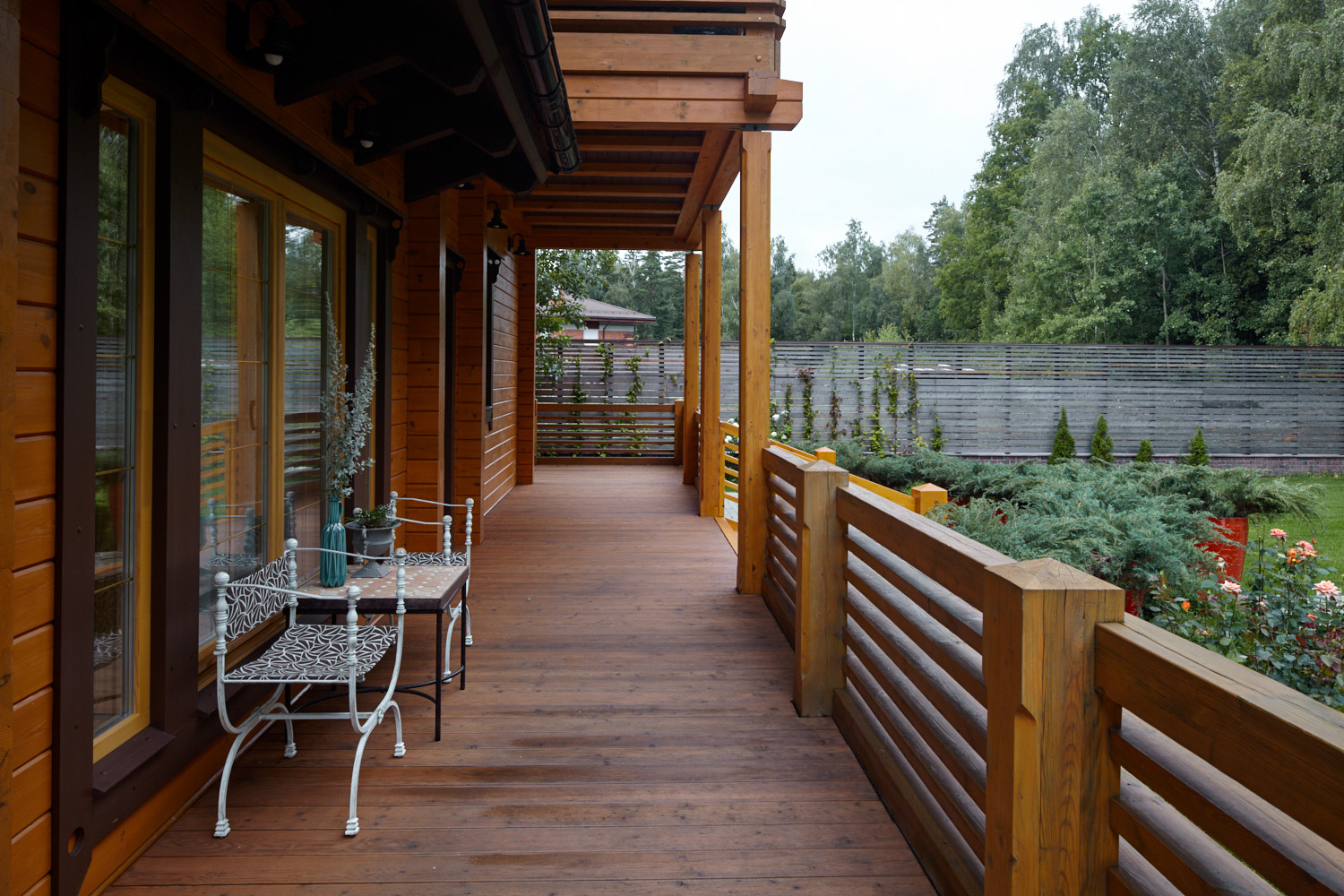 Терраса и дом