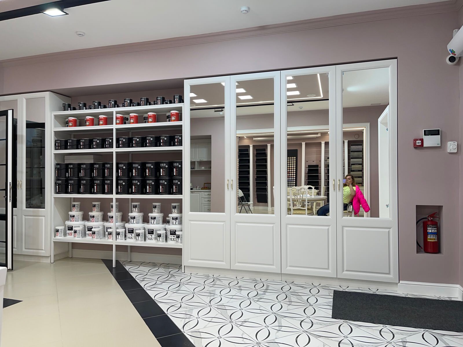 Бутик красок DERUFA