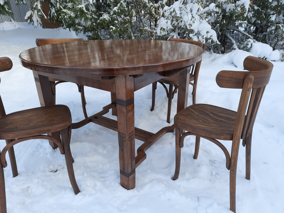 Раскладной круглый стол