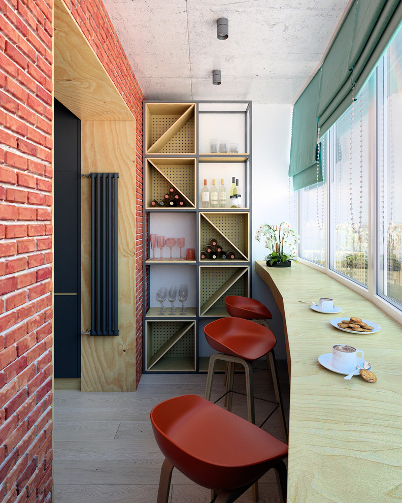 Кирпич, бетон и фанера