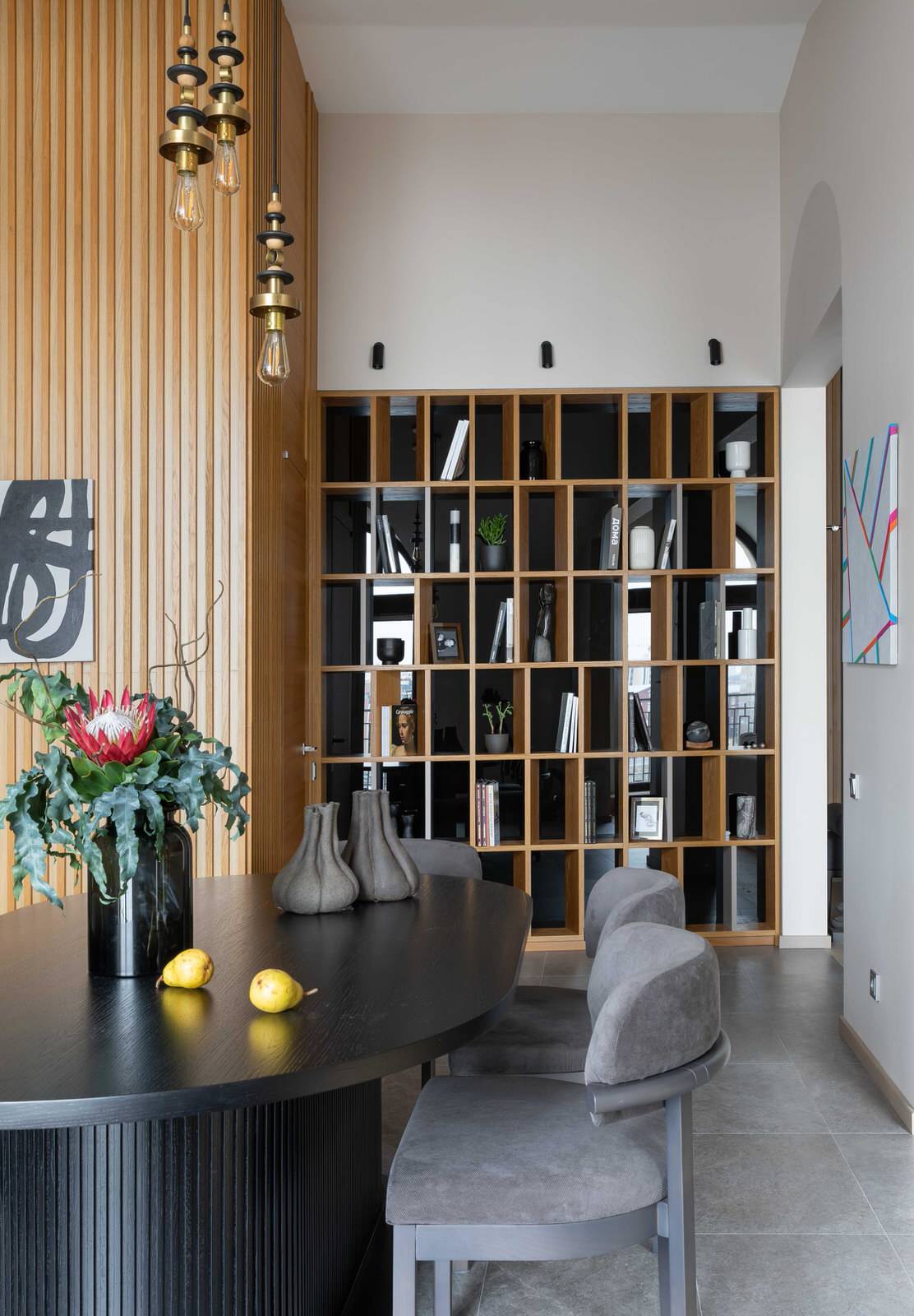 Проект студии Mr.D.Sign  - интерьер квартиры в мансарде современного дома