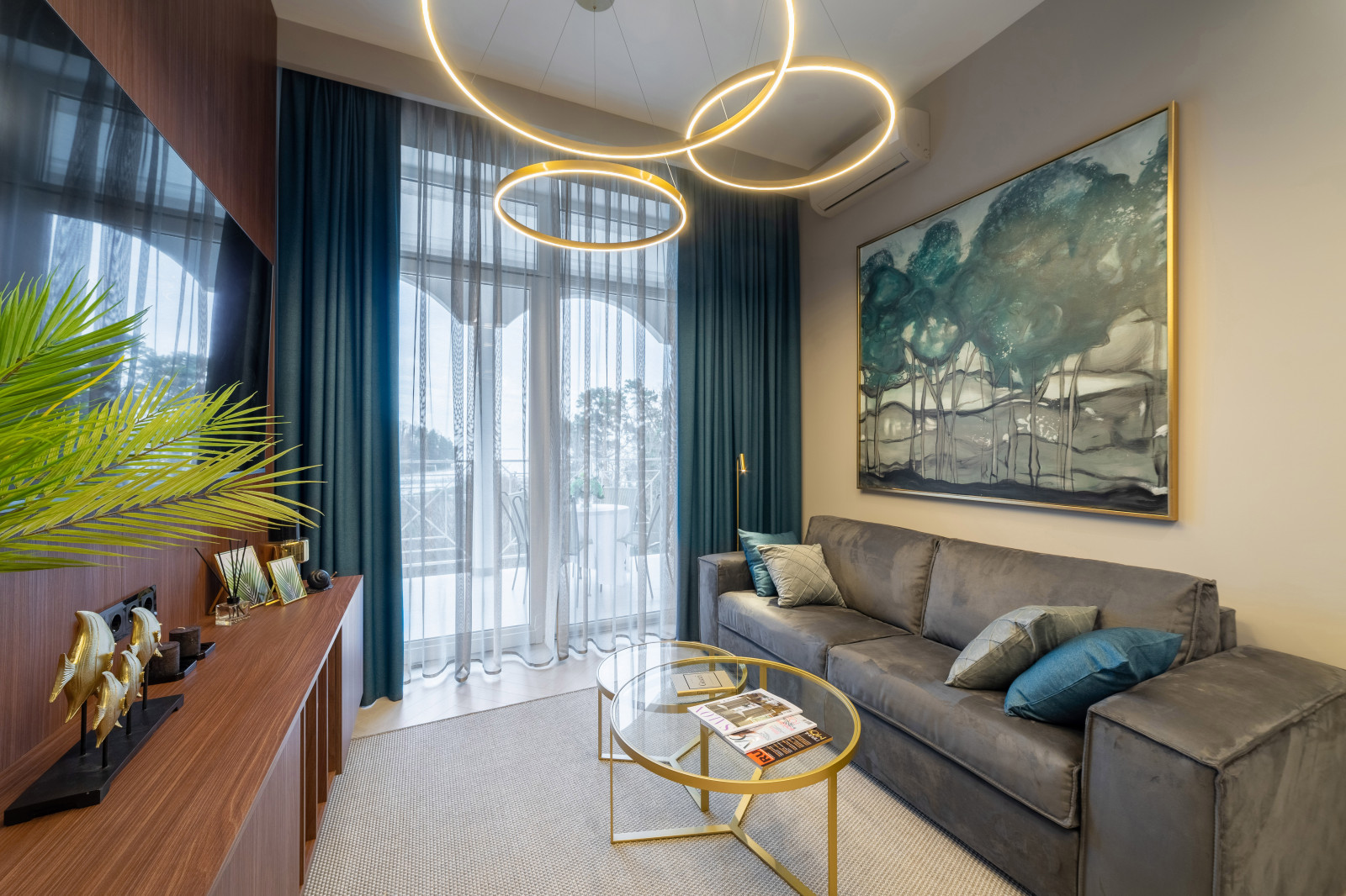 Квартира с современным ремонтом в Сочи