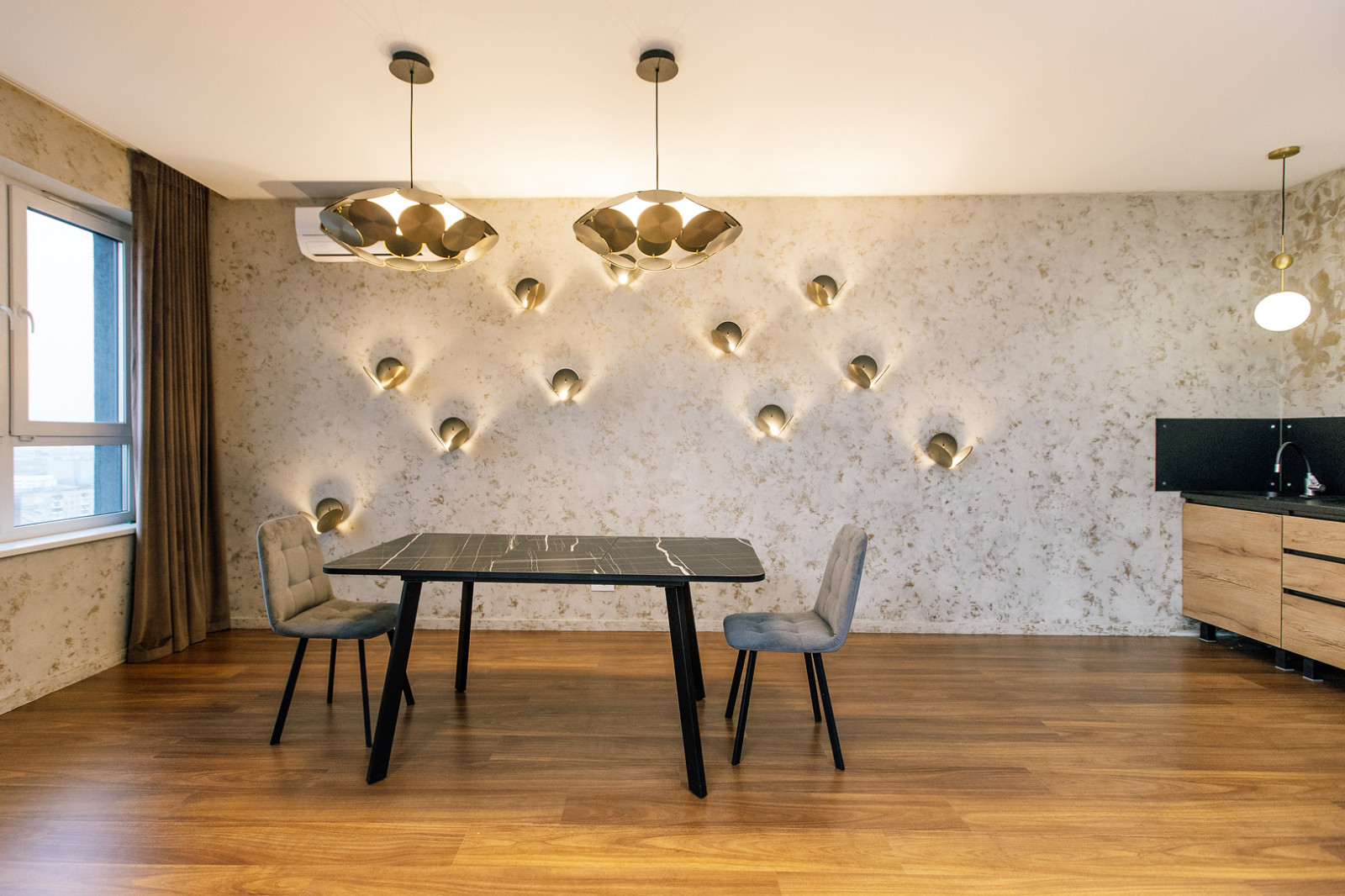 Челябинск. Интерьер Свободы 77