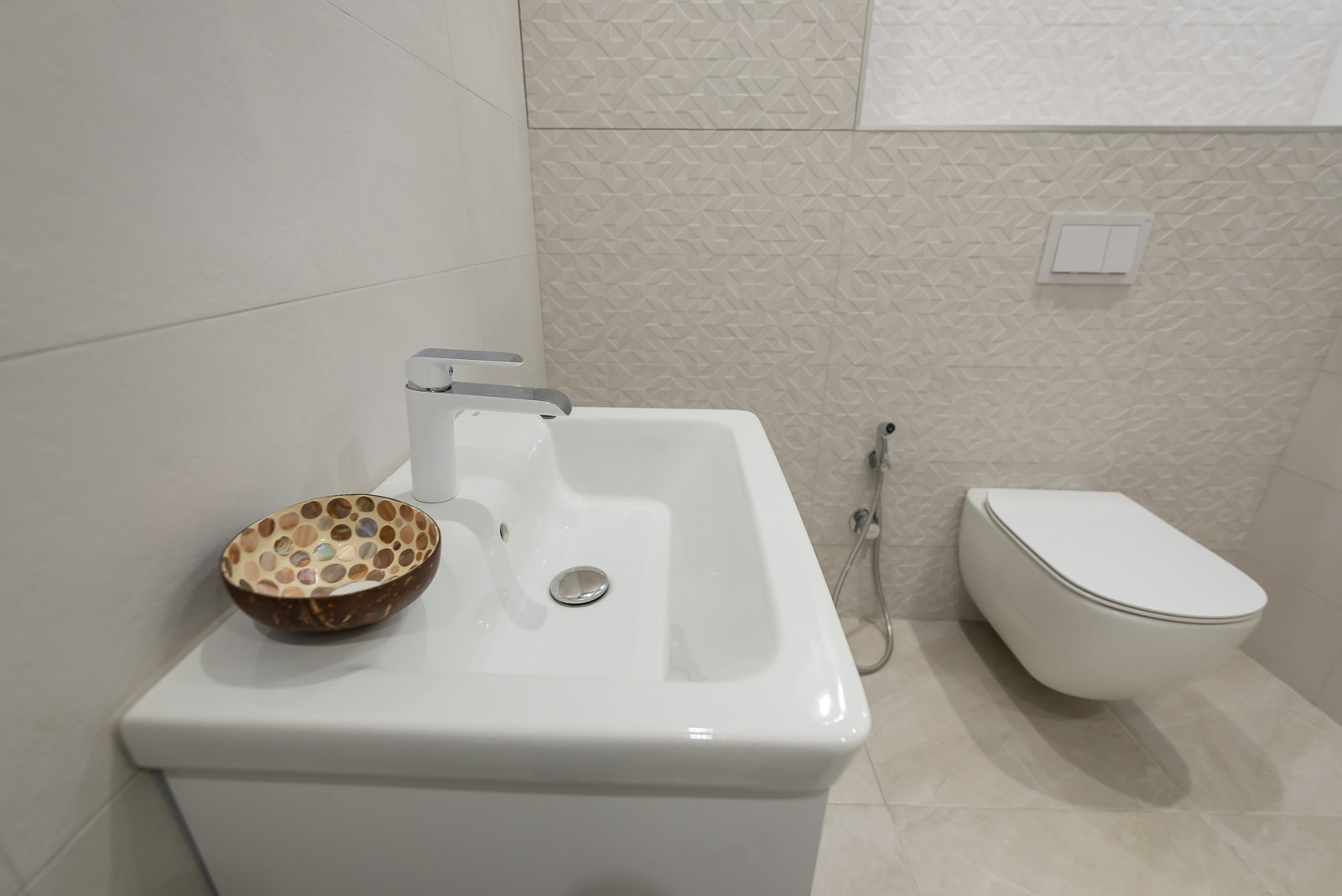 Ванные комнаты и санузлы. Подборка наших работ.