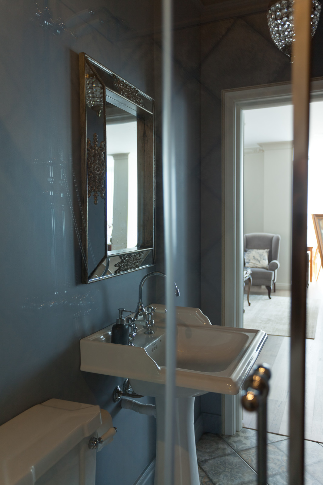 По французски