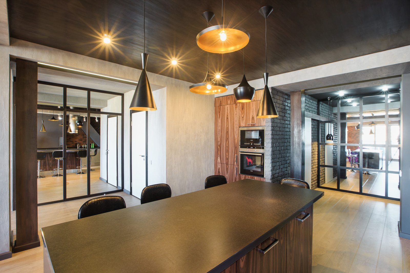 Houzz тур: Мужской интерьер для прекрасной леди